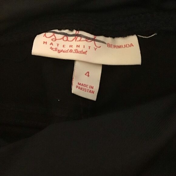 Isabel Maternity Bermuda Crossover Panel Shorts 4 - Picture 5 of 6